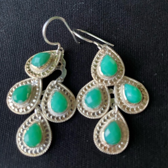 Anna Beck | 18K Gold-Plated Chrysoprase Chandelier Earrings - Picture 3 of 14
